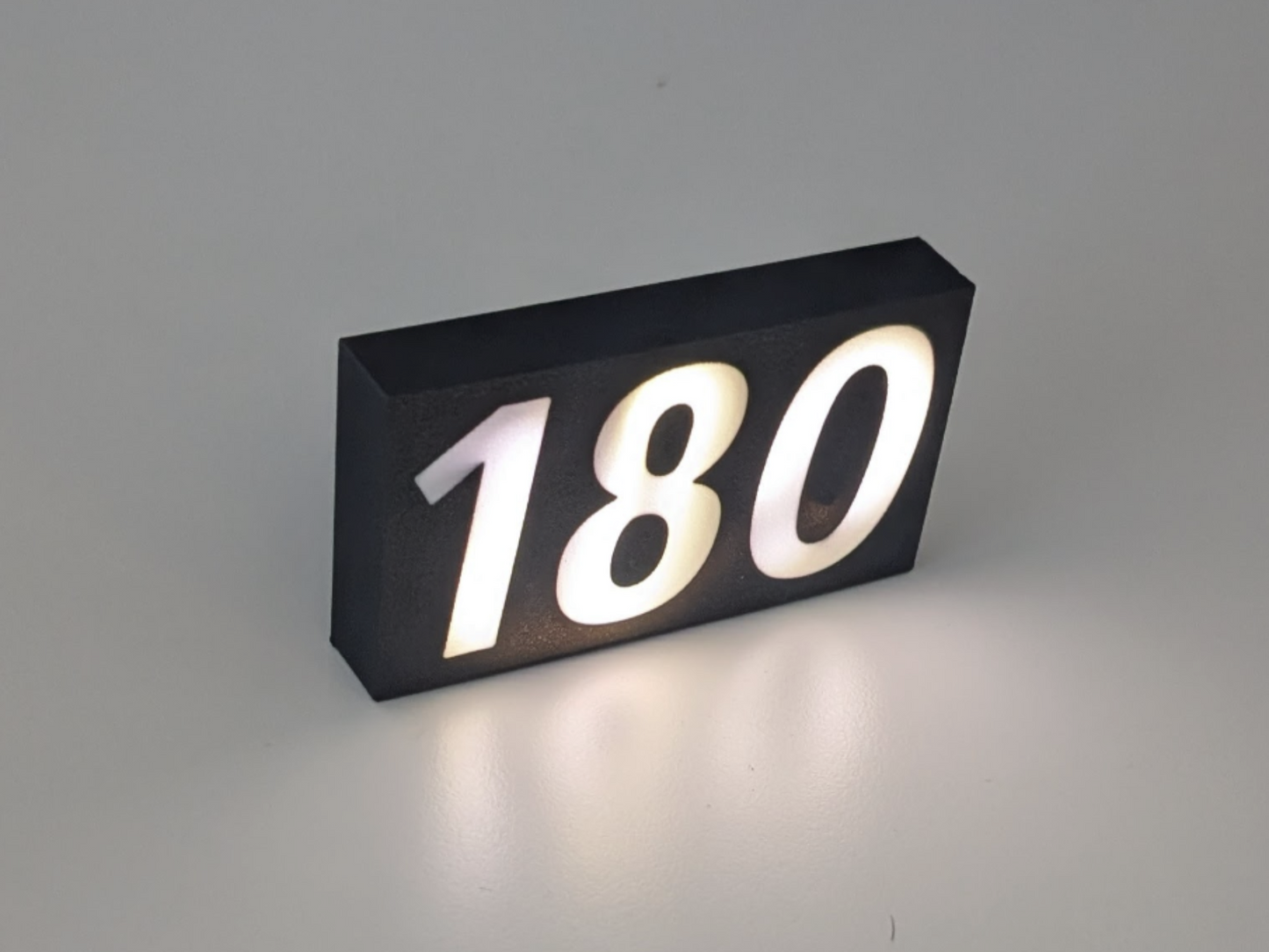 180 Lightbox