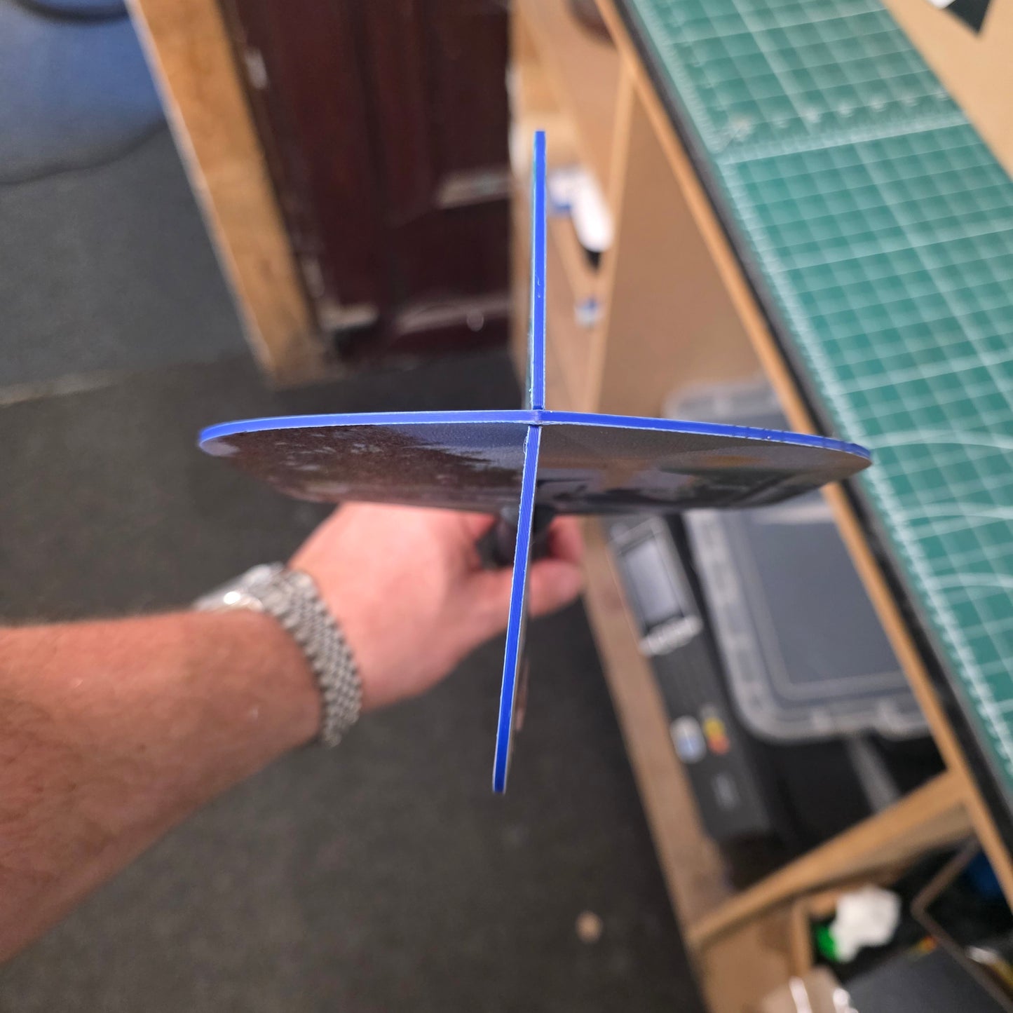 GIANT OASIS DART CLEARANCE