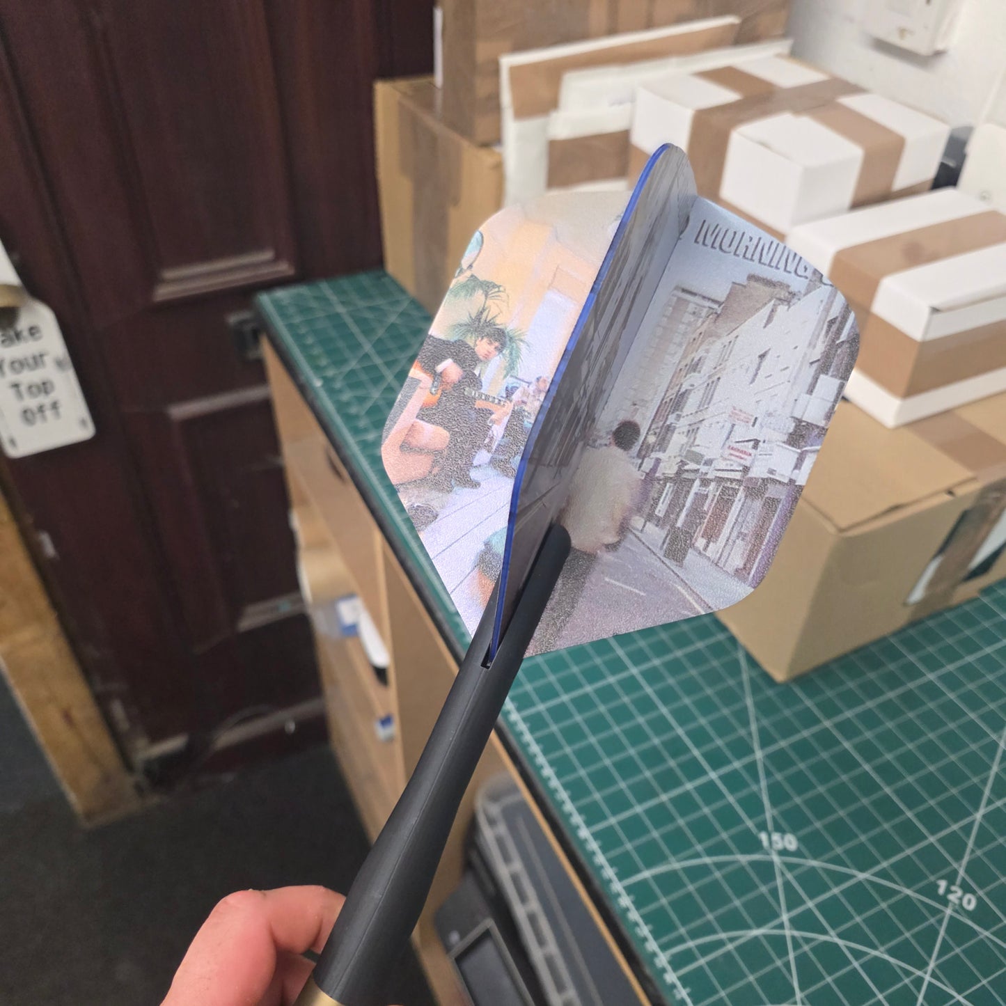 GIANT OASIS DART CLEARANCE