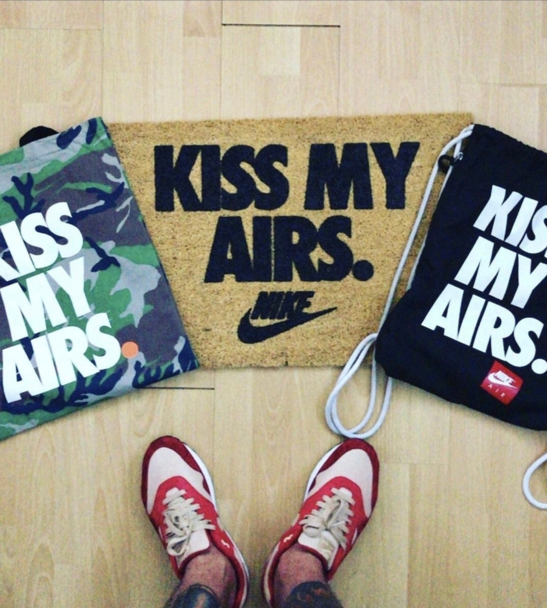 KISS MY AIRS. Coir Doormat